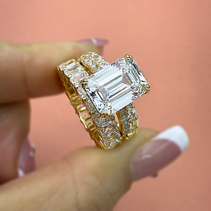 3 pcs Silver Wedding Set with 4.5 Carat Radiant Cut Gemstone