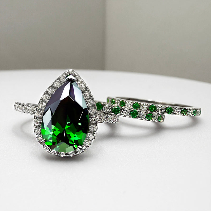 2.2Ct Emerald Green Pear Moissanite White Gold Wedding Set