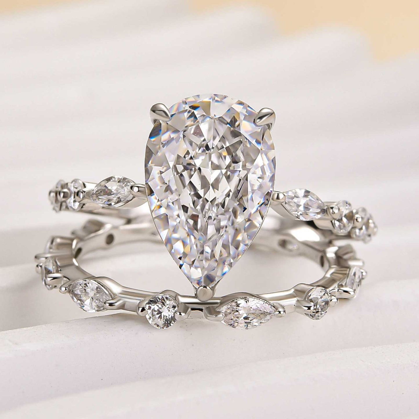 Elegant Pear Cut Ring Set for Women in Sterling Silver