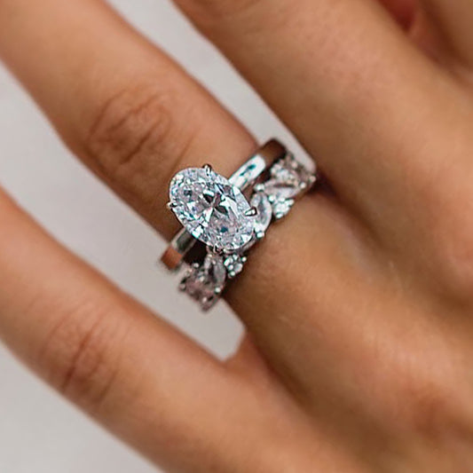 4Ct Oval & Marquise Diamond Ring Set Platinum Plated