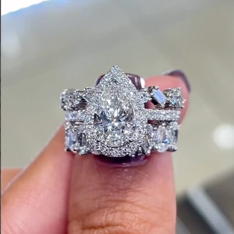 22 Carat Pear Diamond Ring Set 925 Silver 18K Gold Plated