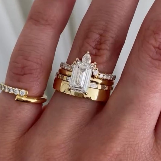 3.5Ct Emerald Cut 4-Piece Luxury Ring Set