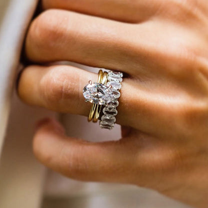 4Ct Oval & 5Ct Accent Diamond Tri-Tone Ring Set