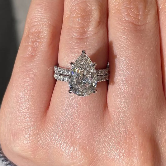 4.5Ct Pear Cut Diamond Ring Set - 18K White Gold Plated