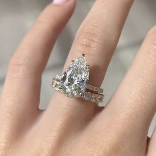 4.5CT Pear Cut Wedding Set with Half Radiant Band