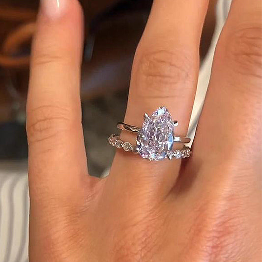 4.0CT Pear Cut Diamond Ring with 1.0CT Band