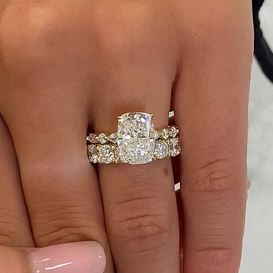 5.5CT Cushion Cut Diamond with 5.0CT Band Gold Ring