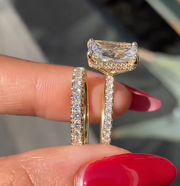 3.5CT Radiant Cut Diamond Two-Tone Ring with 1CT Band