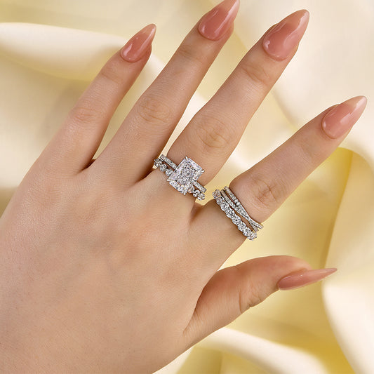 4.5CT Radiant Cut Diamond with 4.8CT Band Ring