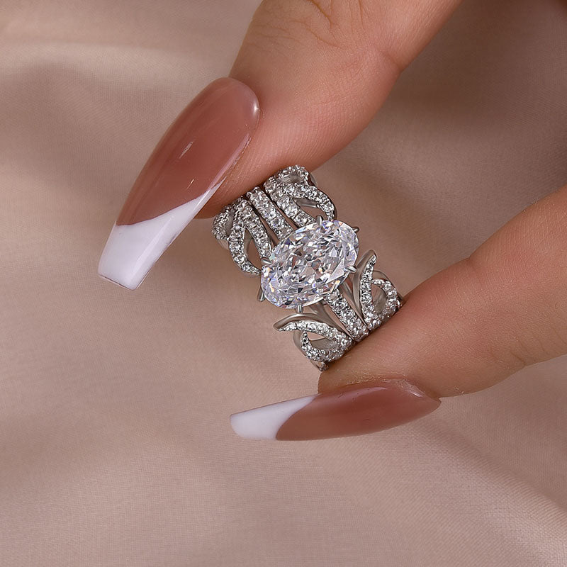 2.5Ct Oval Simulated Diamond Halo Ring 18K White Gold