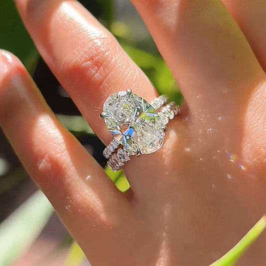 8Ct Oval Simulated Diamond Ring with 3Ct Accents