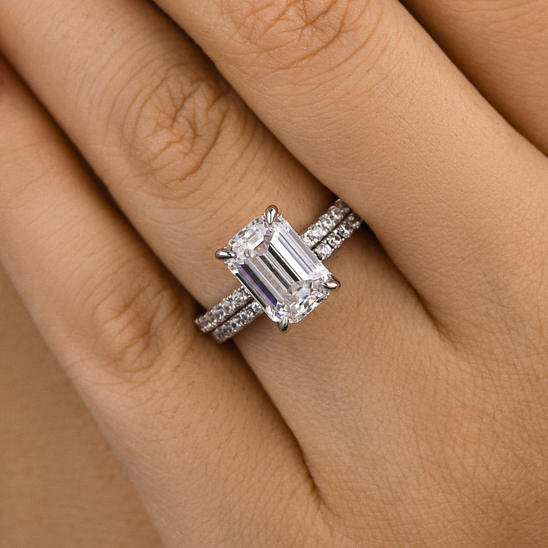 Elegant 925 Silver Emerald Cut White Sapphire Bridal Ring Set