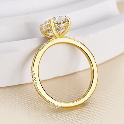 2.5Ct Oval Gold Engagement Ring with 0.5Ct Band