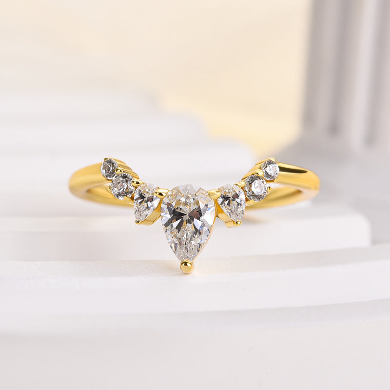 Aurogem 925 Silver Gold Plated Pear & Round Cut Diamond Band