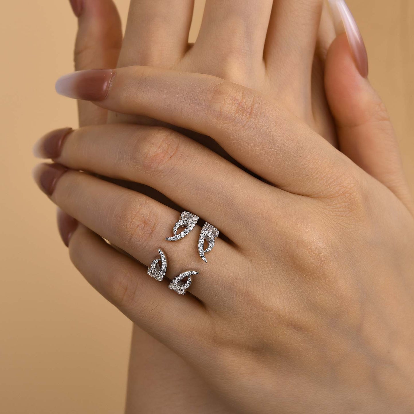 925 Silver White Gold Plated 0.25ct G-White Diamond Band