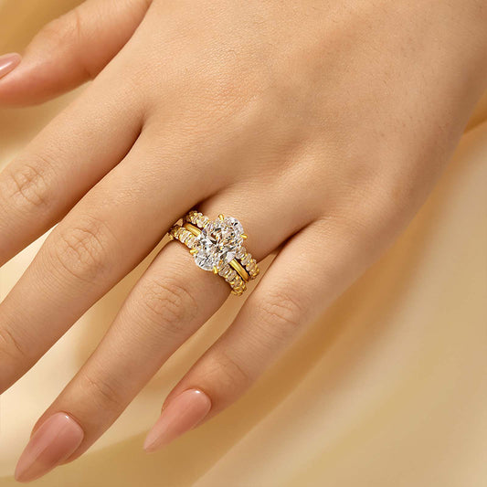 4.5CT Oval Diamond with 6CT Band Gold Ring
