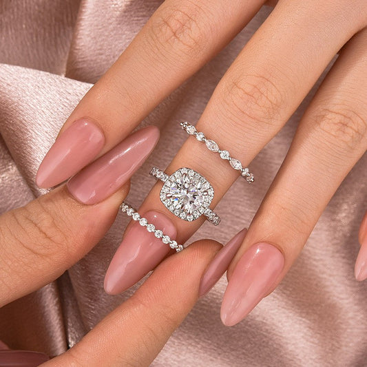 Elegant Moissanite Diamond Ring Set Timeless Romance 2 Carat Round Cut