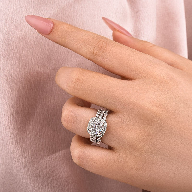 Elegant Moissanite Diamond Ring Set Timeless Romance 2 Carat Round Cut