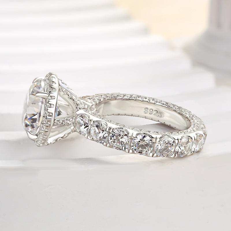 4Ct Round Cut Diamond Ring with 2Ct Side Stones 925 Silver