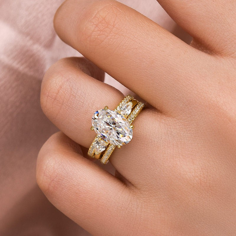 4Ct Oval Moissanite Engagement Ring in 925 Silver Yellow Gold Plated