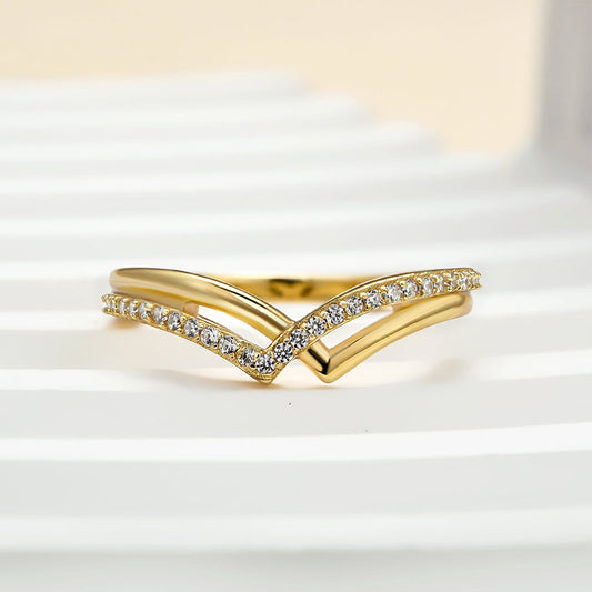 Dainty 0.15Ct Round Simulated Diamond Sterling Silver Ring