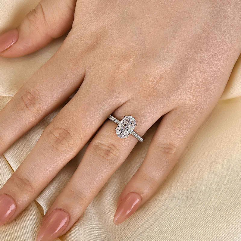 2.5ct Oval Cut Simulated Diamond Ring in 925 Silver & 18K Gold