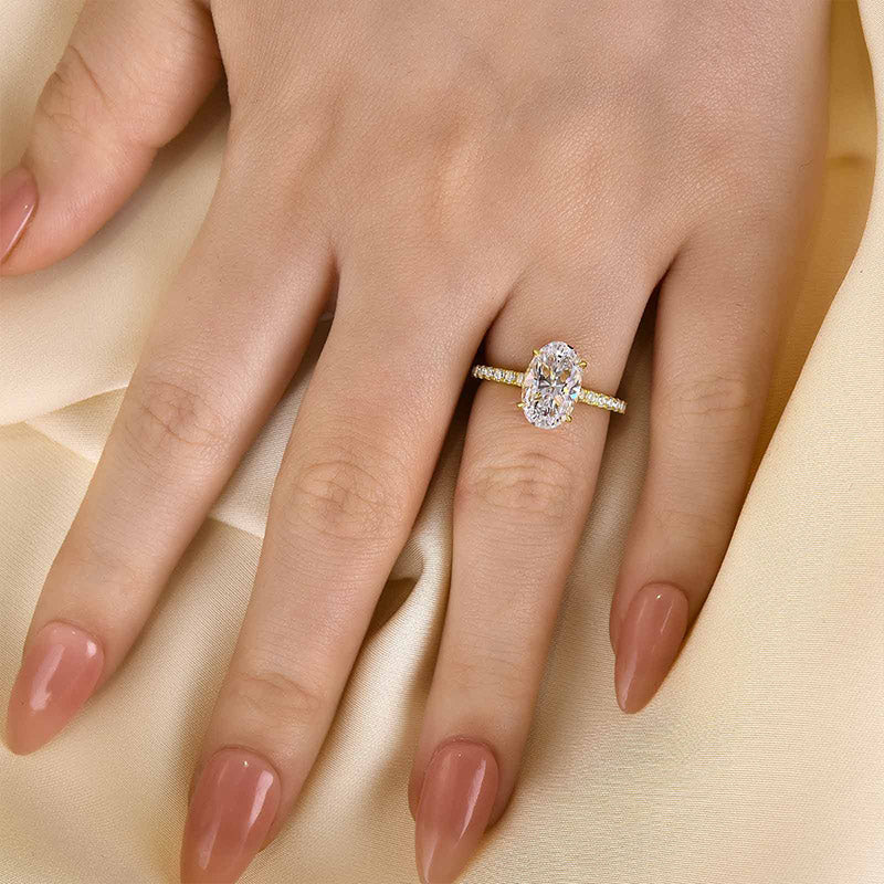 2.5ct Oval Cut Simulated Diamond Ring in 925 Silver & 18K Gold