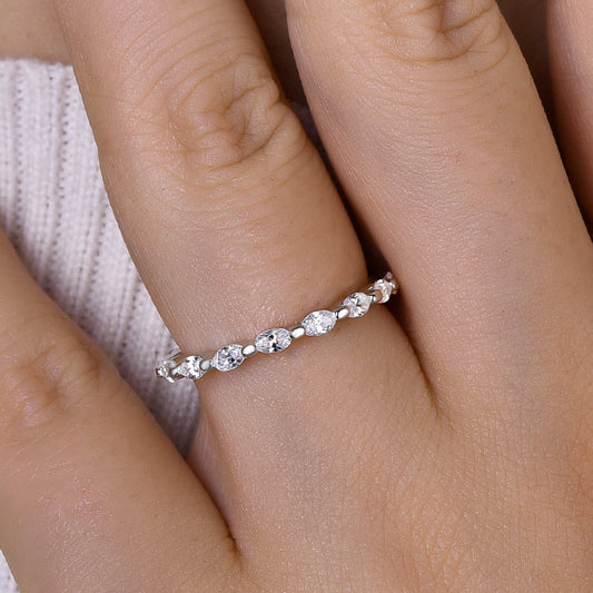 2Ct Oval Cut Diamond Band 925 Silver White Gold