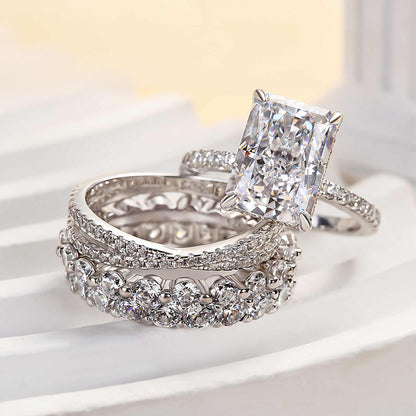 4.5CT Radiant Cut Diamond with 4.8CT Band Ring