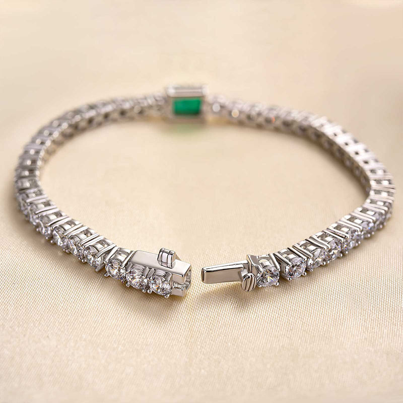 Elegante pulsera de plata de ley con esmeraldas y diamantes