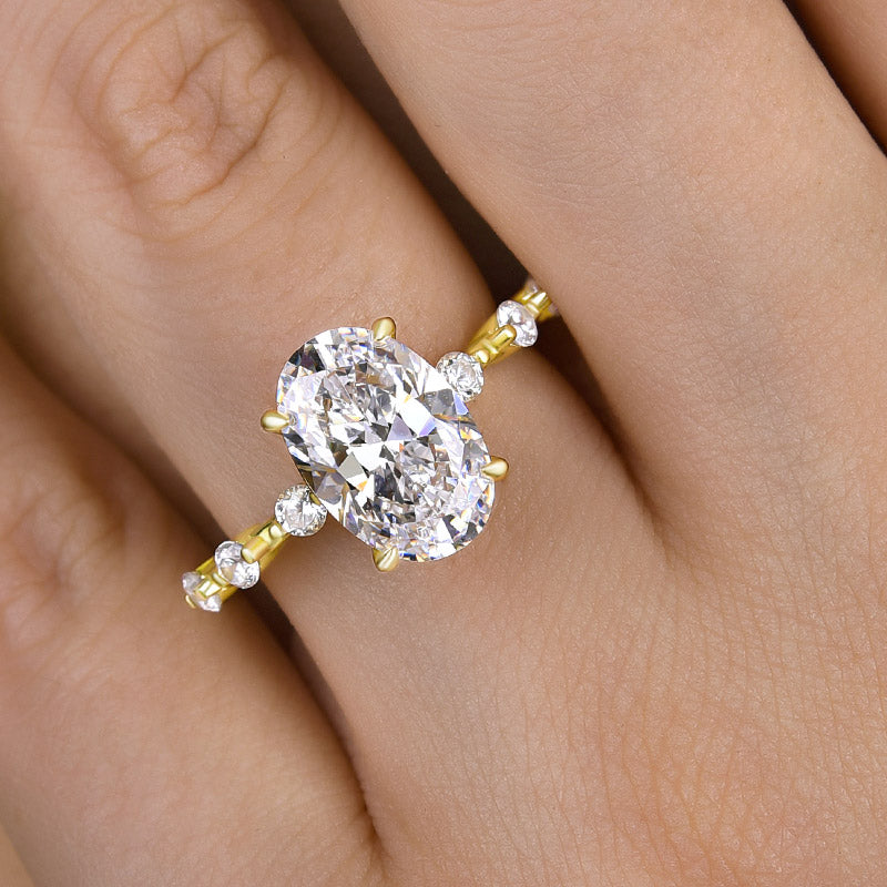 4Ct Oval Cut Diamond Ring with 0.5Ct Side Stones 925 Silver