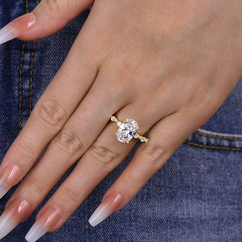 4Ct Oval Cut Diamond Ring with 0.5Ct Side Stones 925 Silver