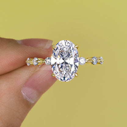 4Ct Oval Cut Diamond Ring with 0.5Ct Side Stones 925 Silver