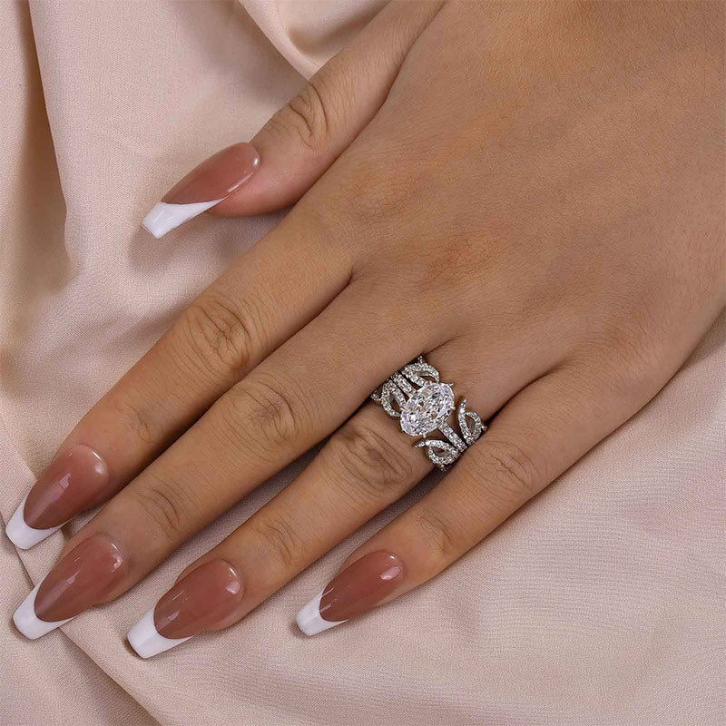 2.5Ct Oval Simulated Diamond Halo Ring 18K White Gold