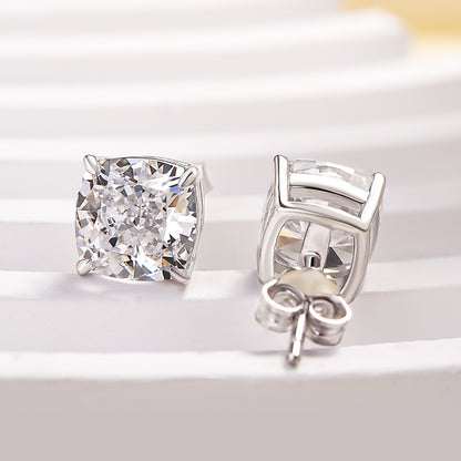 Boucles d'oreilles en argent sterling avec diamants synthétiques taille coussin 