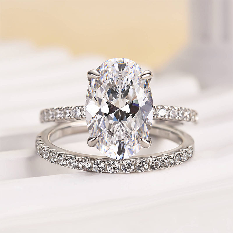 4.0CT Oval Cut Three-Tone Diamond Bridal Set