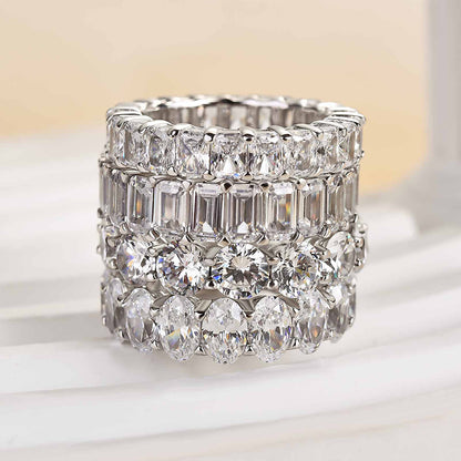 Anillo de boda atemporal en plata 925 con 24,5 ct de diamantes simulados Sona 