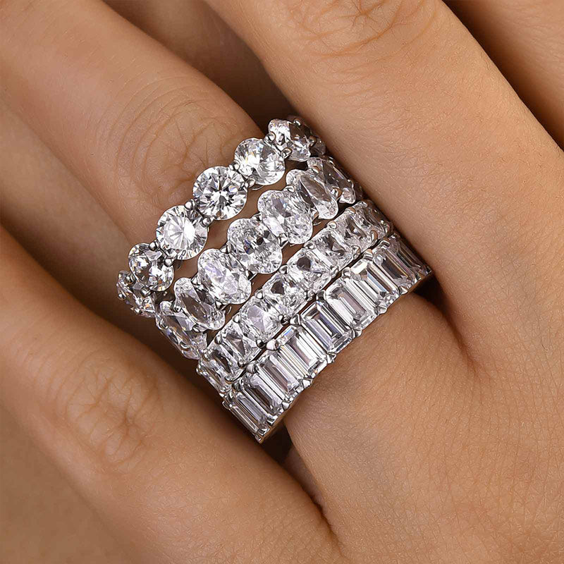Anillo de boda atemporal en plata 925 con 24,5 ct de diamantes simulados Sona 