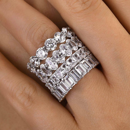 Anillo de boda atemporal en plata 925 con 24,5 ct de diamantes simulados Sona 