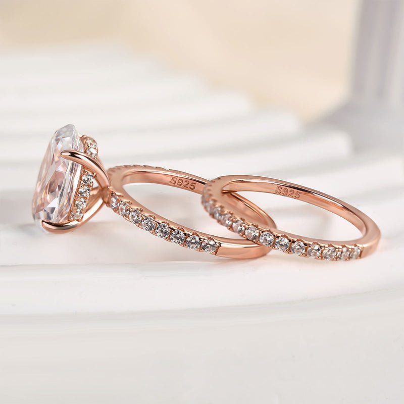 4.0CT Oval Cut Three-Tone Diamond Bridal Set