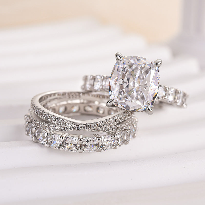 4.5CT Cushion Cut Diamond with 5.0CT Accents Wedding Set