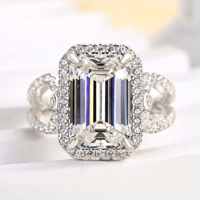 5.5Ct Emerald Cut G Color Diamond Ring
