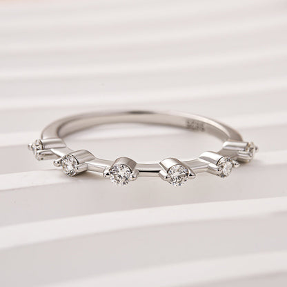 Anillo de moissanita de plata 925 bañado en oro - Piedra blanca redonda de 0,2 ct