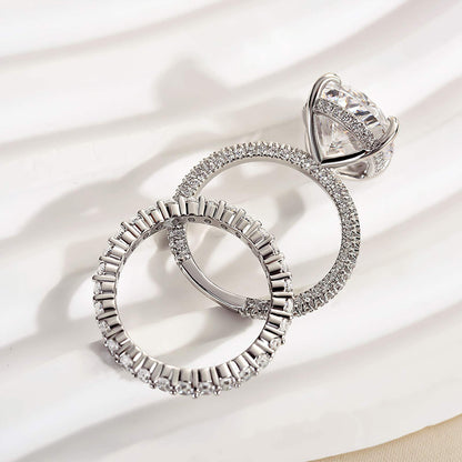 8Ct Oval Simulated Diamond Ring with 3Ct Accents