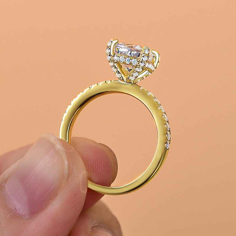 1.5Ct Cushion Diamond Ring with 0.3Ct Accents