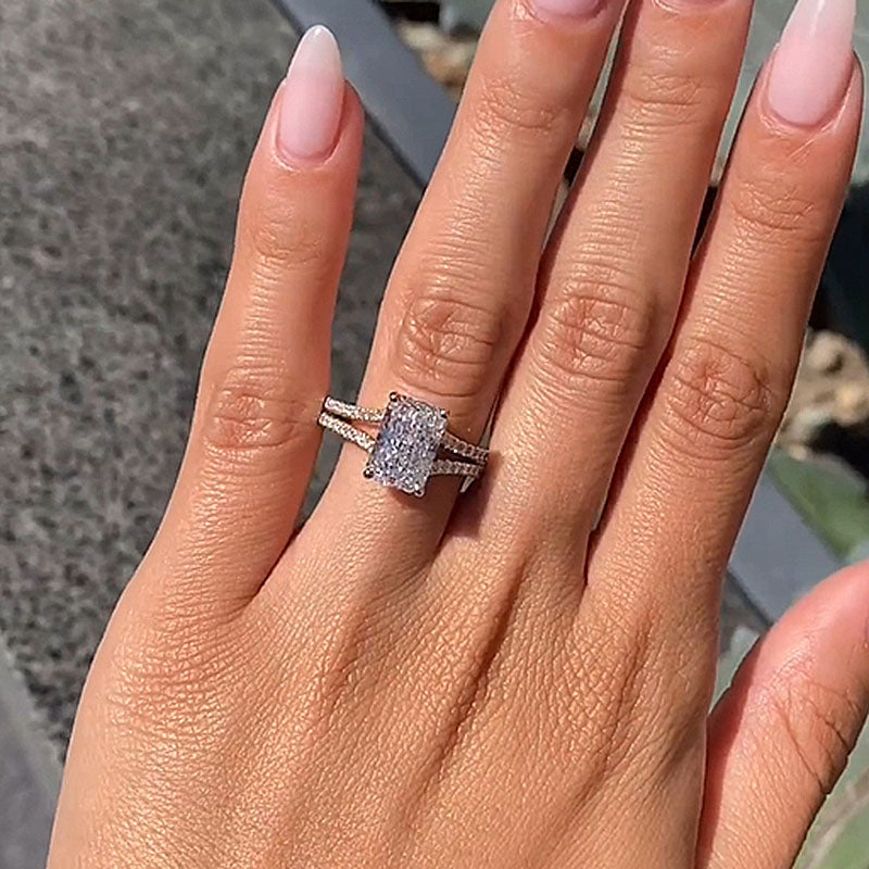 4.0 Carat Radiant Cut Two-Tone Diamond Ring