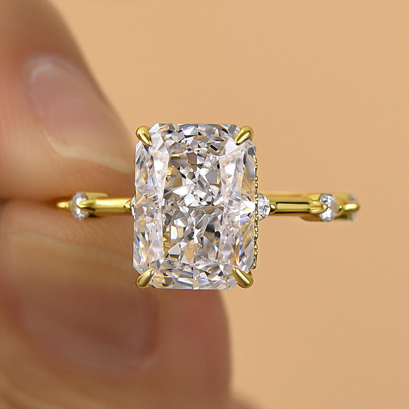 5.0 Carat Radiant Cut Crushed Ice Diamond Ring