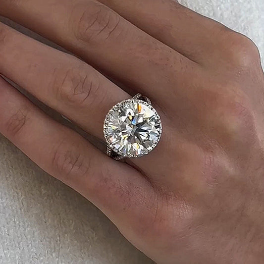 5.0 Carat Round Cut Diamond Halo Ring