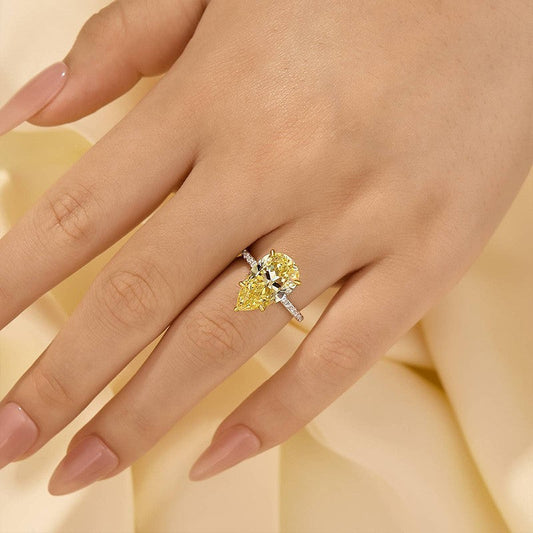 4.5Ct Yellow Pear Cut Diamond Travel Ring