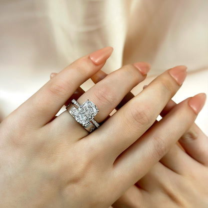 65 Carat Cushion Cut Simulated Diamond Ring 18K White Gold